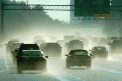dangerous driving in the rain + tips